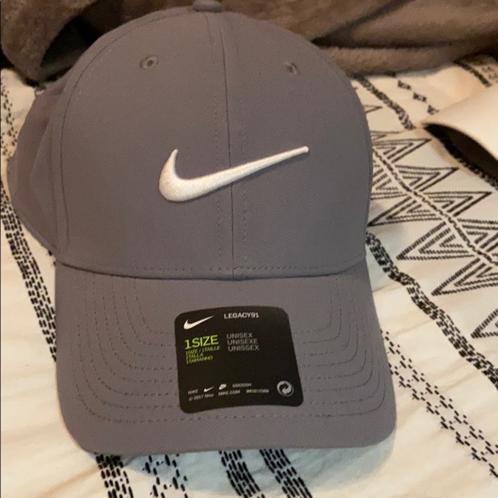 Legacy 91 unisex gold hat
